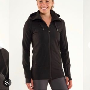 Lululemon jacket black